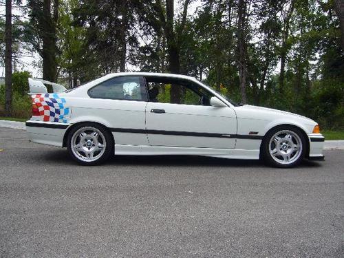 BMW E36 GERMAN SPEC M3 MAGS USED WITHOUT A SCRATCH EXCEPT ONE WITH A LIGHT