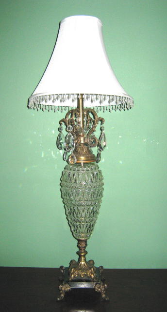 ANTIQUE ITALIAN 1970S VENETIAN MURANO TABLE LAMP WITH WHITE - YOUTUBE