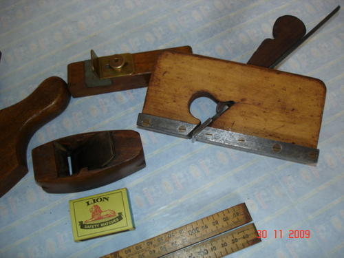 MEEKER'S WWW.PATENTED-ANTIQUES.COM ANTIQUE WOODWORKING TOOLS.