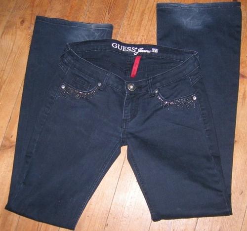 STUNNING BLACK AUTHENTICGUESS JEANS WITH DIAMANTE DETAIL ON FRONT AND BACK