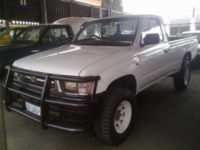 toyota hilux 4x4 for sale. 2000 Toyota Hilux 4X4