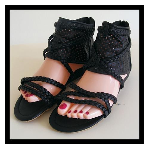 Shoes - *R1* - SIZE: 6 BLACK GLADIATOR SANDALS was sold for R21.00 on ...