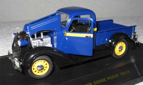 Collectable Cars 1936 DODGE PICKUP TRUCK by SIGNATURE MODELS in 1 24 SCALE