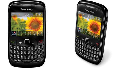 blackberry curve 8520 black. -Blackberry Curve 8520