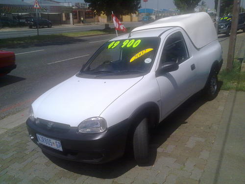 2002 Opel Corsa Bakkie 1.4 Petrol. Extras: Canopy. Contact Details: