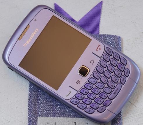 blackberry curve 8520 violet. IF YOU WANT TO BUY A 8520 IN A