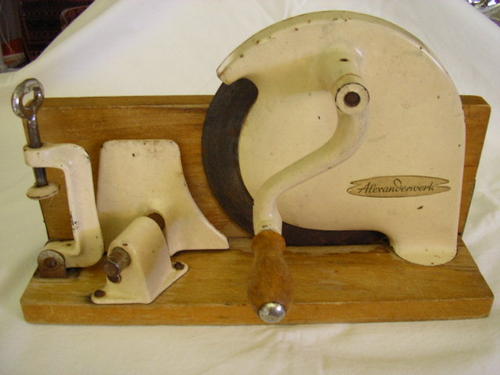 bread slicer 1920